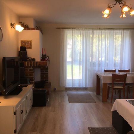 Domek Letni Na Wakacje W Rumi Rumia Kültér fotó